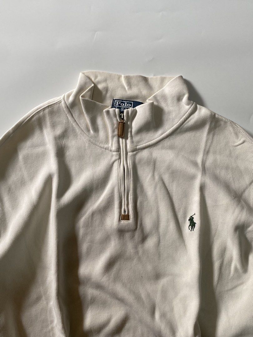 Polo Ralph Lauren White Half Zip (Category: Coats, Jackets and Outerwear) located in Manila. Submitted by finofindthisart (Listing ID 1469286369, Image 3). Description: Length 29 Width 27 Measured it by inches Issue: N/A This is a pre-loved/thrifted items and may show minor signs of issue due to its vintage nature. Kindly manage expectations. No refunds or exchanges will be accepted. 📍Pasay City DM for inquiries..