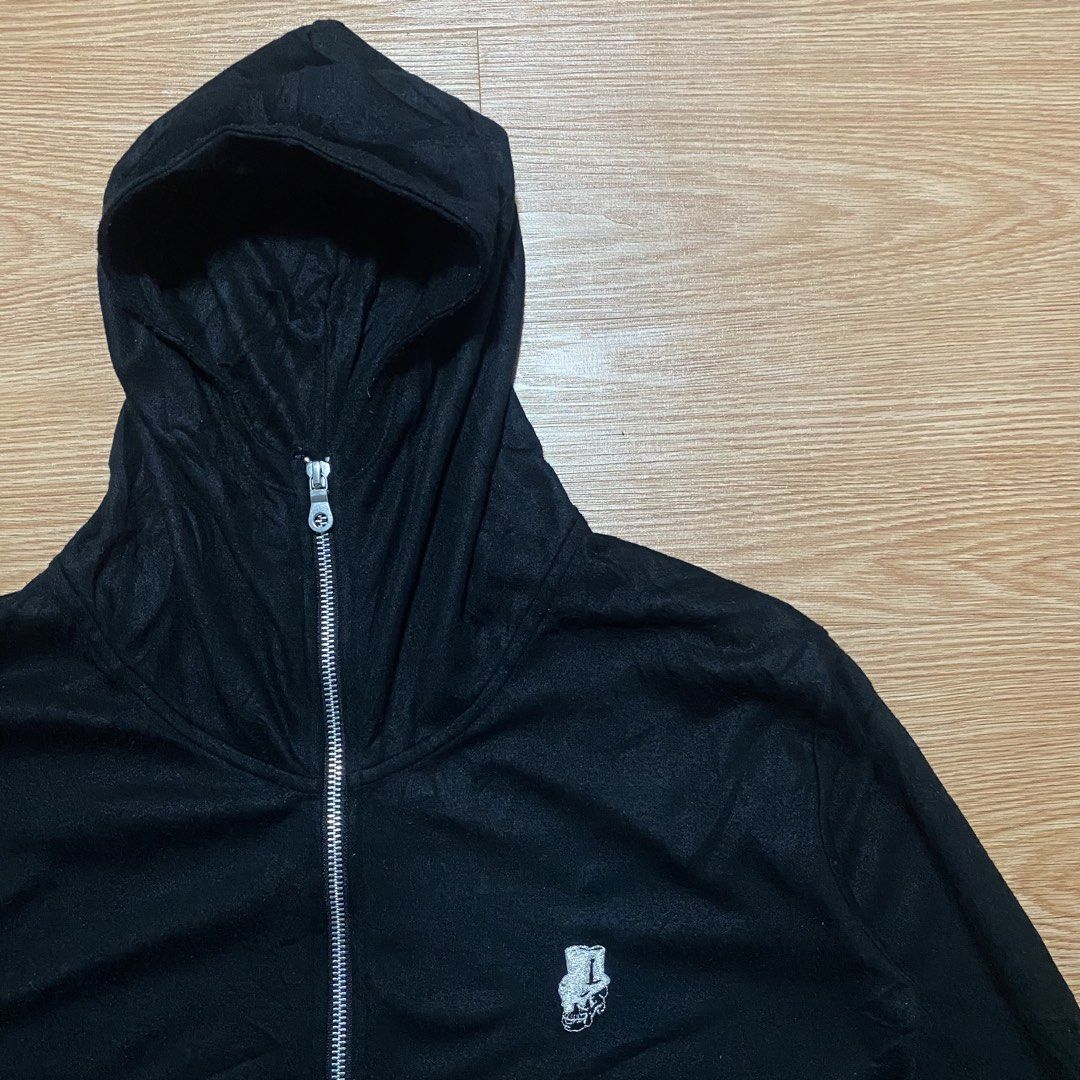 Ppfm Peyton place for men y2k punk jacket (Category: Coats, Jackets and Outerwear) located in Bislig. Submitted by kre_jey.24 (Listing ID 1469312678, Image 3). Description: Dimes 19x24.5 Excellent condition Color rate 10/10 No issue.