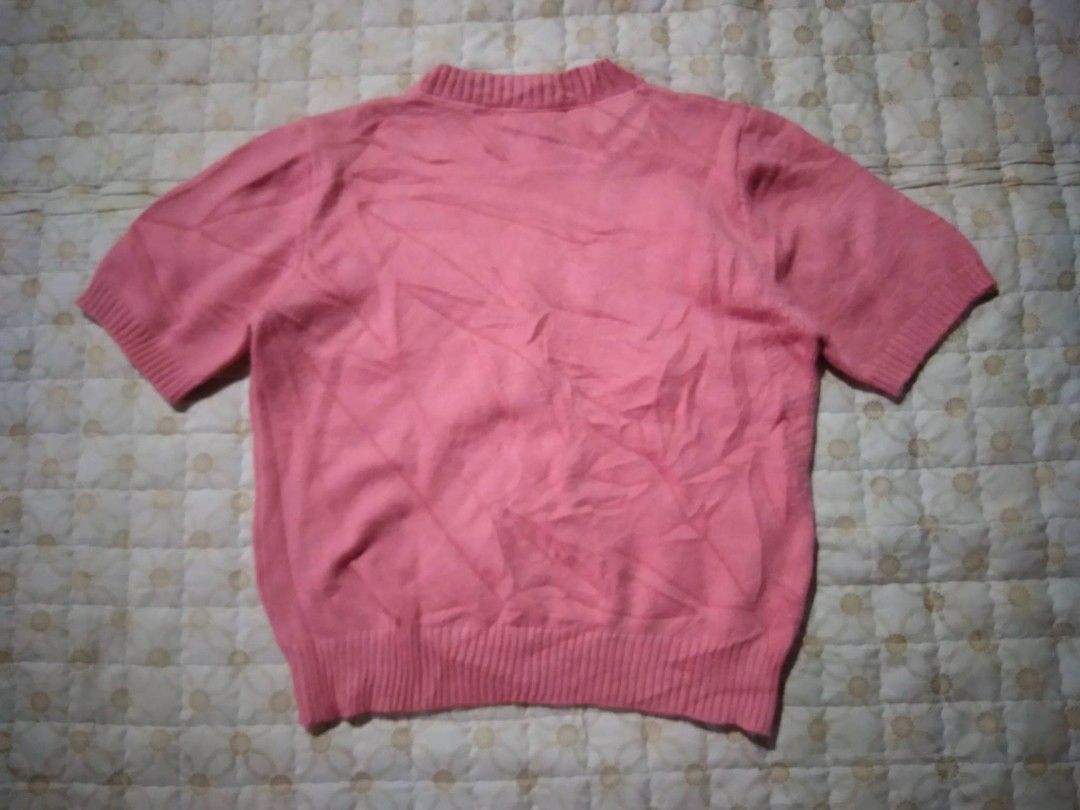 Prada Pink Knitted Momen (Category: Shirts) located in Zamboanga. Submitted by nurbya898048 (Listing ID 1469253748, Image 2). Description: Size fit Med-large Width 18 Length 20 Pink color way Excellent condition Color rate 10/10 Presentable, no flaws Check all photos for details 550+shipping fee.