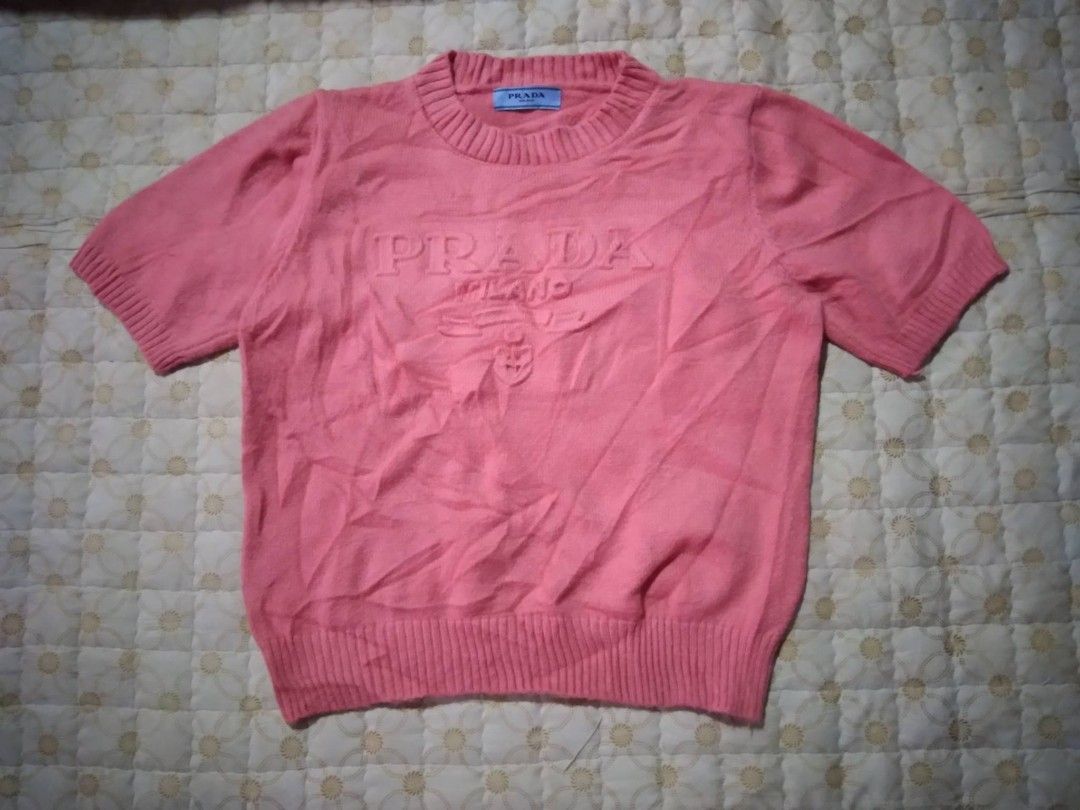Prada Pink Knitted Momen (Category: Shirts) located in Zamboanga. Submitted by nurbya898048 (Listing ID 1469253748, Image 1). Description: Size fit Med-large Width 18 Length 20 Pink color way Excellent condition Color rate 10/10 Presentable, no flaws Check all photos for details 550+shipping fee.