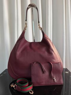 (Category: ) located in . Submitted by bagsandmanymanymore1 (Listing ID 1469170341, Image 1). Description: .