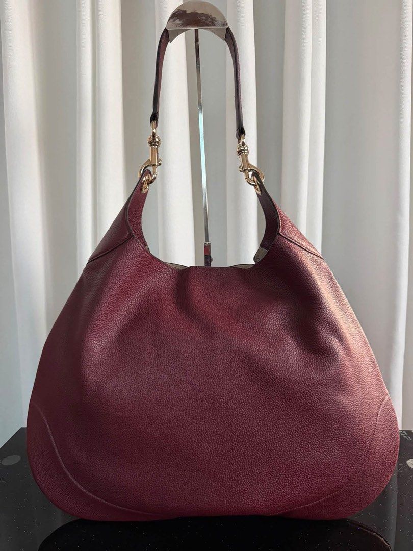 Preloved GG Shoulder Bag (Category: Luxury Bags & Wallets) located in Manila. Submitted by bagsandmanymanymore1 (Listing ID 1469170341, Image 2). Description: Preloved GG Size 49cm Genuine suede leather What you see is what you get Rank SA.