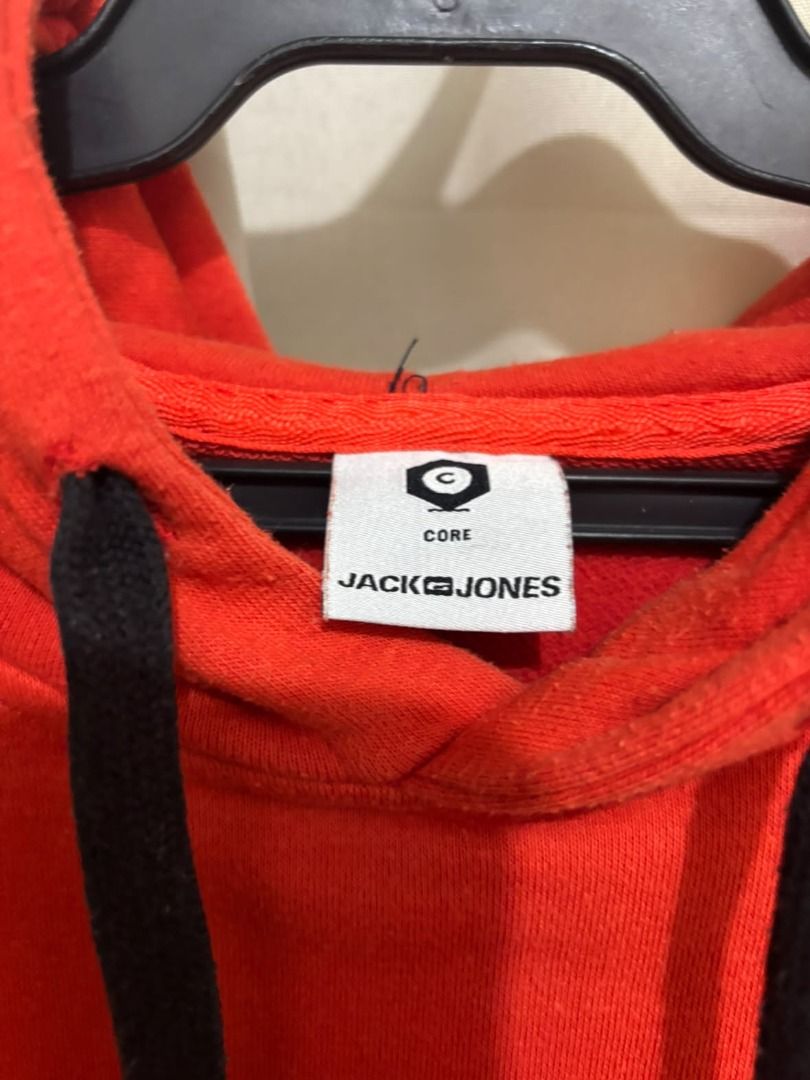 Preloved Jack&Jones Hoodie (Category: Coats, Jackets and Outerwear) located in Makati City. Submitted by luckymoonshop (Listing ID 1469320833, Image 2). Description: 🧹 DECLUTTERING 🧹 SELLING FOR A FRIEND Prices are stated in each picture. 📍 Location: Makati / Mandaluyong 💳 Mode of Payment: • GCash / Maya / Bank Transfer 📦 Mode of Shipment/Delivery: • J&T Express / JRS Express / LBC / Grab / Lalamove.