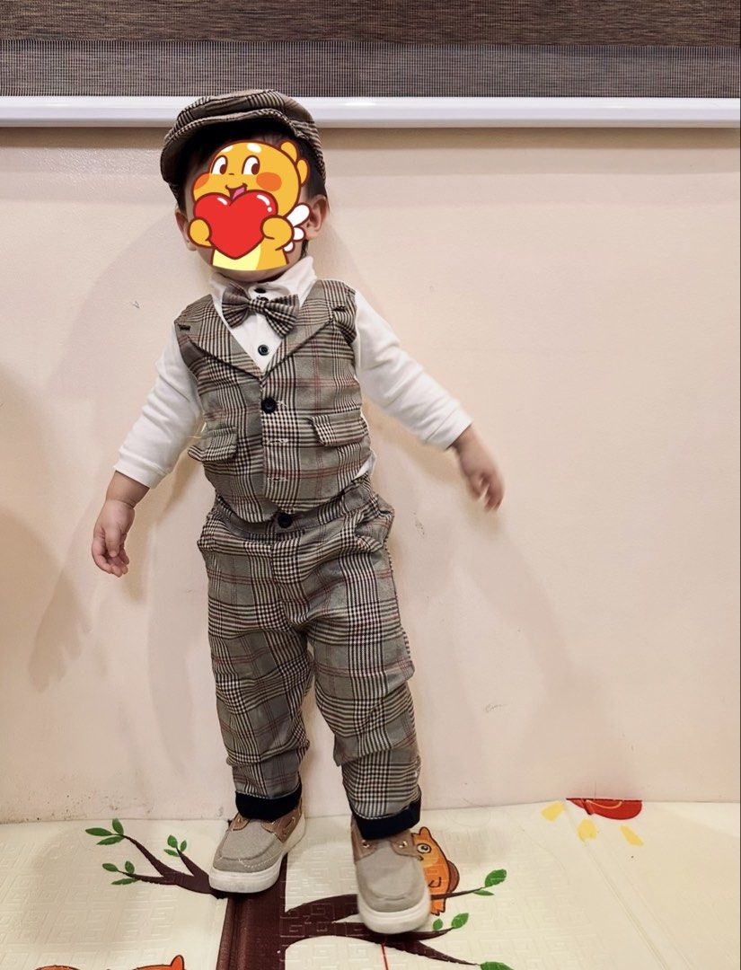 Prince Cedie Costume (Category: Babies & Kids Fashion) located in Cavite. Submitted by art_declutter (Listing ID 1469193893, Image 1). Description: Shoes not included. Washed and Stored Properly Super nice in actual. Can send actual pic and video.