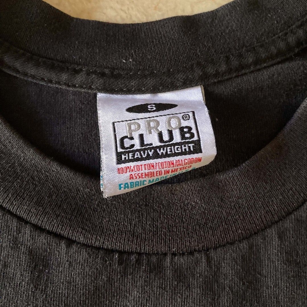 Pro club tee (Category: Activewear) located in Bulacan. Submitted by ajinn_ (Listing ID 1469365552, Image 2). Description: no issue.