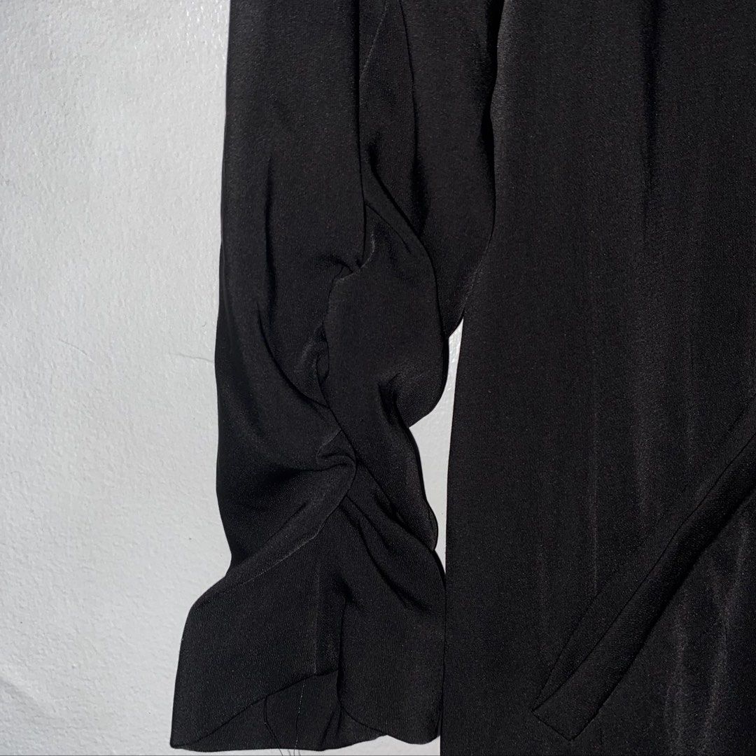 PULL&BEAR blazer (Category: Coats, Jackets and Outerwear) located in San Jose del Monte. Submitted by mamiracky (Listing ID 1469252077, Image 3). Description: .