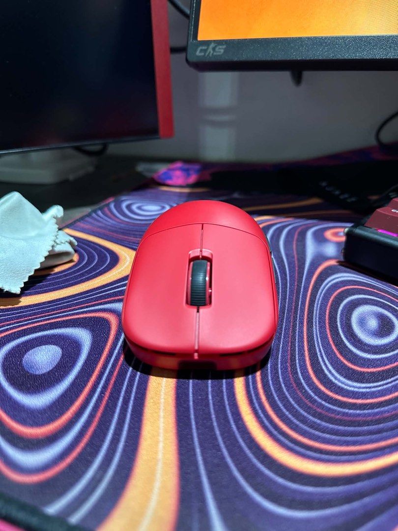 Pulsar Tenz Mouse Red Edition (Category: Mouse & Mousepads) located in Caloocan City. Submitted by havinny11 (Listing ID 1469250928, Image 3). Description: Complete With Box, Cable, 8k Hz Dongle. Without sticker. Luzon Area Only. Handle niyo sf plus ung mismong unit. .