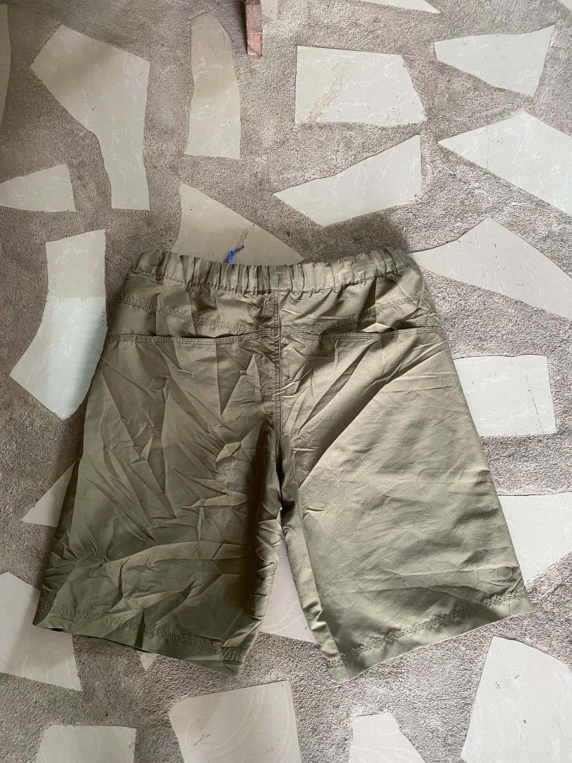 Puma men's tech woven shorts (Category: Shorts) located in Borongan. Submitted by thrift-real2.0 (Listing ID 1469183906, Image 2). Description: puma men's tech woven shorts good as new waist: 30 to 36 length: 20.5 color rate:9.5/10 450 plus sf.