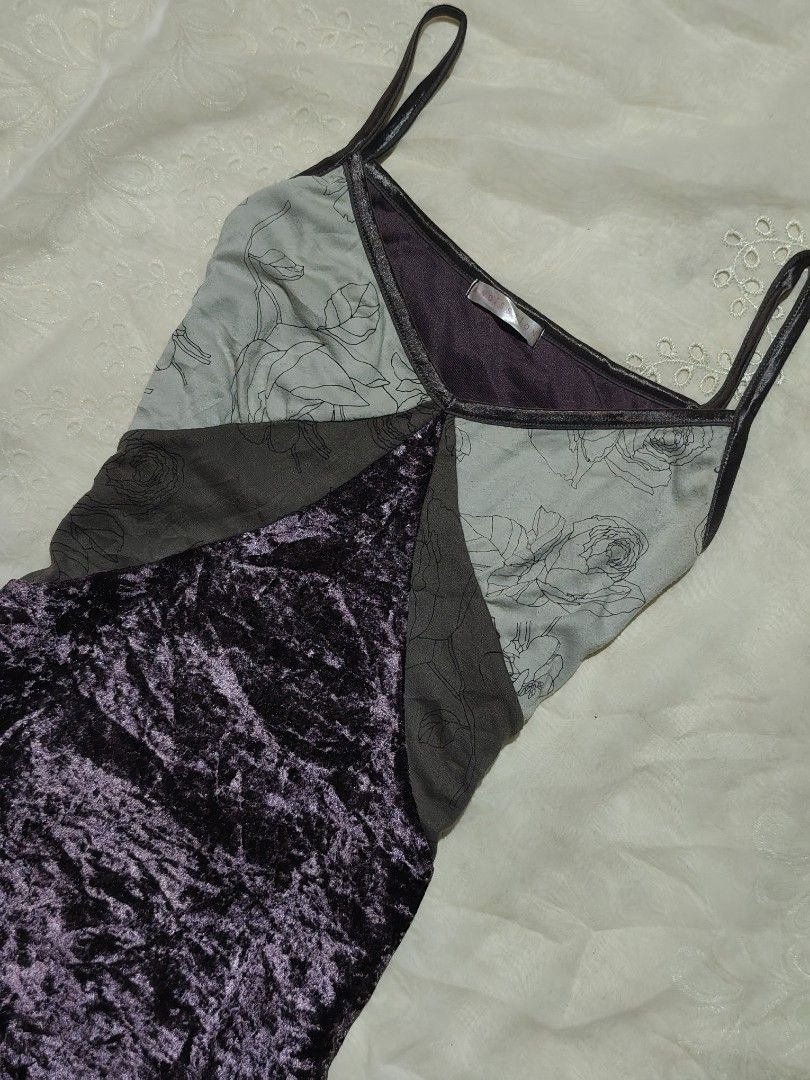 Purple Whimsy Fairy Top (Category: Sleeveless) located in Victorias. Submitted by nichepicks (Listing ID 1469181961, Image 2). Description: — size s-m — no flaws — good condition — thrifted.