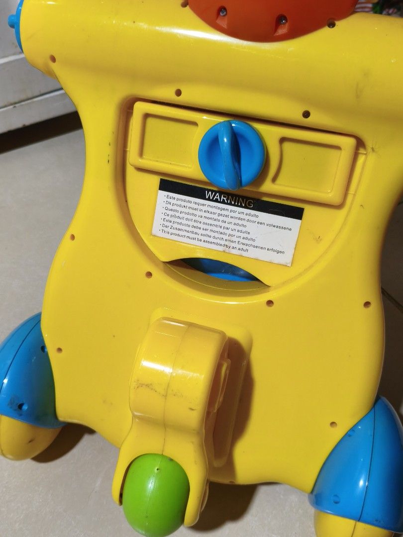 Push walker for baby (Category: Interactive Toys) located in Las Pinas. Submitted by dnbrbnt (Listing ID 1469162083, Image 3). Description: no major issue loc. las piñas.