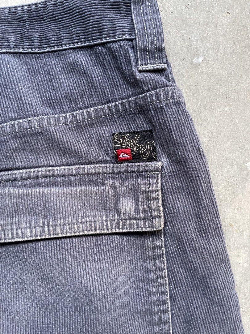 QuickSilver Corduroy pants (Category: Jeans) located in Cabuyao City. Submitted by jam_mandilag (Listing ID 1469326663, Image 2). Description: Tag: quicksilver Waistline: 34 Length: 40 LegHole: 8 Color Rate:8/10 Condition: 7.5/10 Issue: fading, pile wear and crotch tear Mode of payment: Gcash Mode of shipping: J&T and lalamove For more information kindly click the “send message button” and other details of the item. Location: cabuyao laguna —————