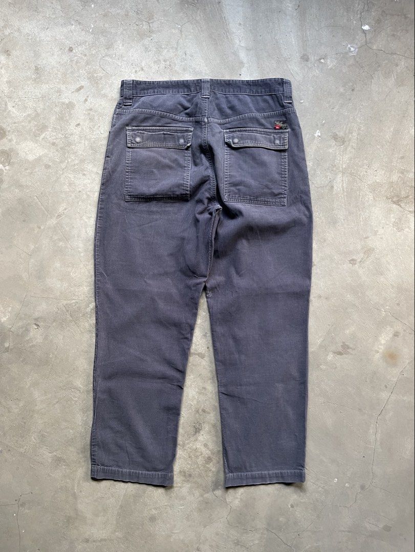 QuickSilver Corduroy pants (Category: Jeans) located in Cabuyao City. Submitted by jam_mandilag (Listing ID 1469326663, Image 1). Description: Tag: quicksilver Waistline: 34 Length: 40 LegHole: 8 Color Rate:8/10 Condition: 7.5/10 Issue: fading, pile wear and crotch tear Mode of payment: Gcash Mode of shipping: J&T and lalamove For more information kindly click the “send message button” and other details of the item. Location: cabuyao laguna —————