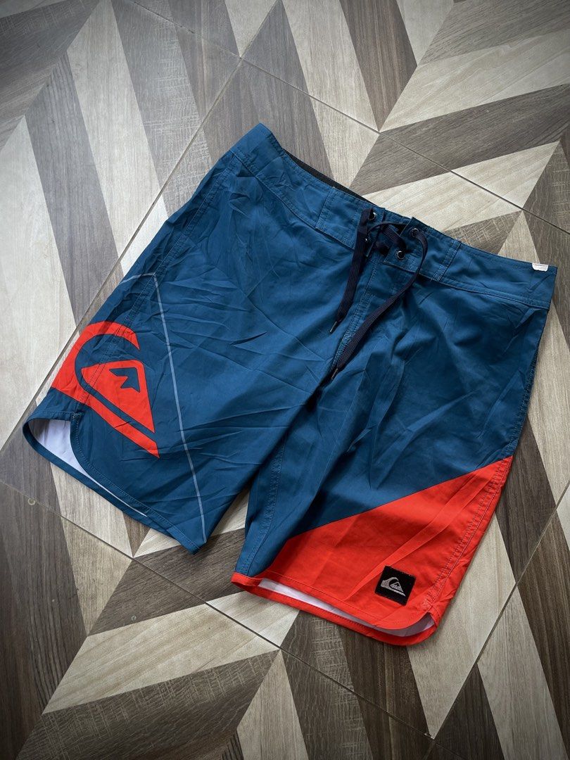 Quiksilver Boardshorts (Category: Activewear) located in Pagadian. Submitted by thrift.wrld (Listing ID 1469260557, Image 3). Description: Quiksilver Boardshorts Dimensions: • Waist: 32 • Length: 18.5 Drop Prices: Mine: 500 + ₱9O shipping fee (sf) Details: • 1O/1O Color rate • Flawless, As new condition with zero flaws • Need wash.