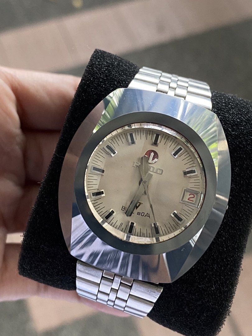 Rado Balboa (Category: Men's Watches) located in Bulacan. Submitted by youlovewatches (Listing ID 1469294218, Image 2). Description: Guaranteed Authentic Watch; All working 8/10 Good working condition Classic Vintage from Rado ✅ Replaced Strap 📍Baliwag City Bulacan LBC COD/ Lalamove pick-up.
