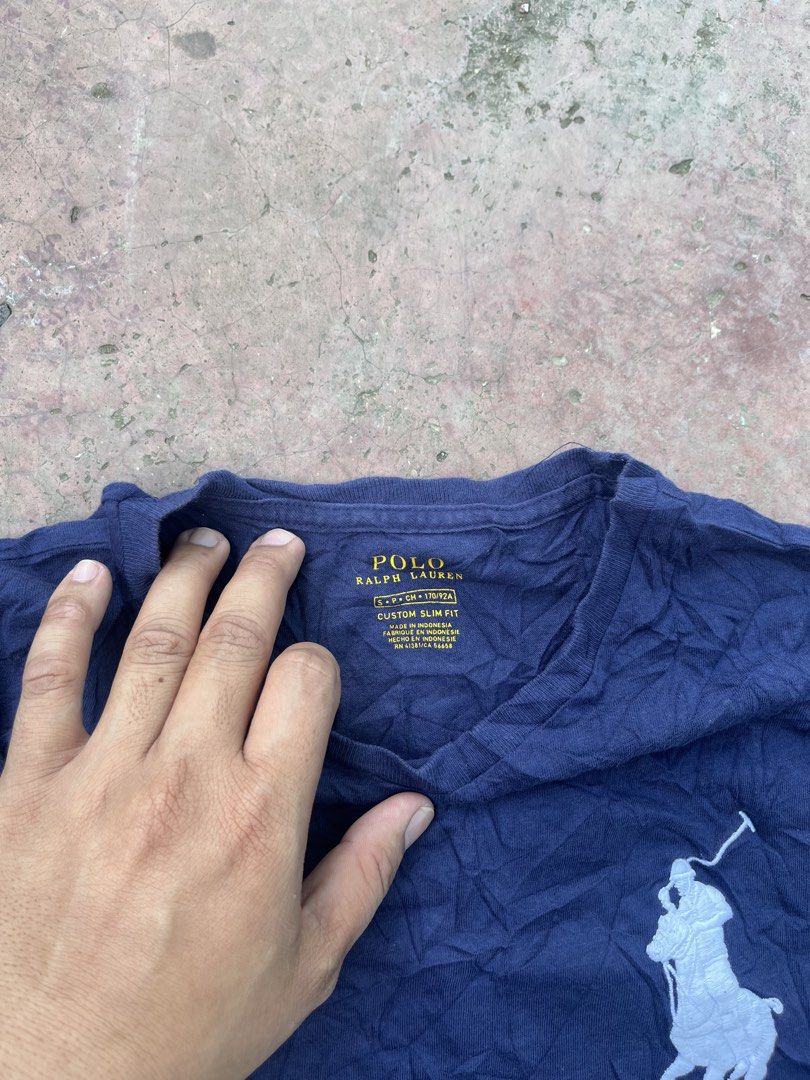 Ralph Lauren (Category: Shirts) located in Ipil. Submitted by cris_1999_fire (Listing ID 1469195881, Image 2). Description: Polo by RL Width:17 Length:25 No issue Excellent Fresh from bale.