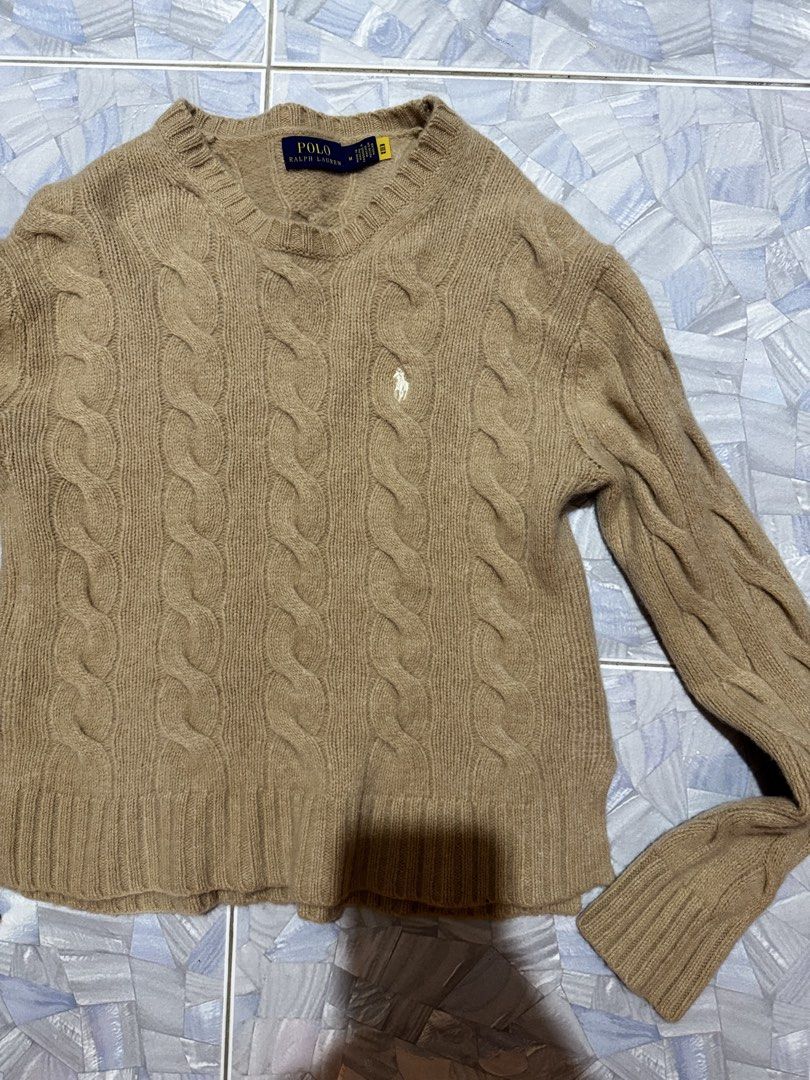RALPH LAUREN CABLE KNITTED SWEATER (Category: Coats, Jackets and Outerwear) located in Argao. Submitted by janmaning-0624l95 (Listing ID 1469198265, Image 3). Description: RALPH LAUREN CABLE KNIT SWEATER SIZE MEDIUM ON TA WIDTH 16 LENGTH 21 EXCELLENT CONDITION NO ISSUE 2,500 Plus sf Location Argao Cebu.