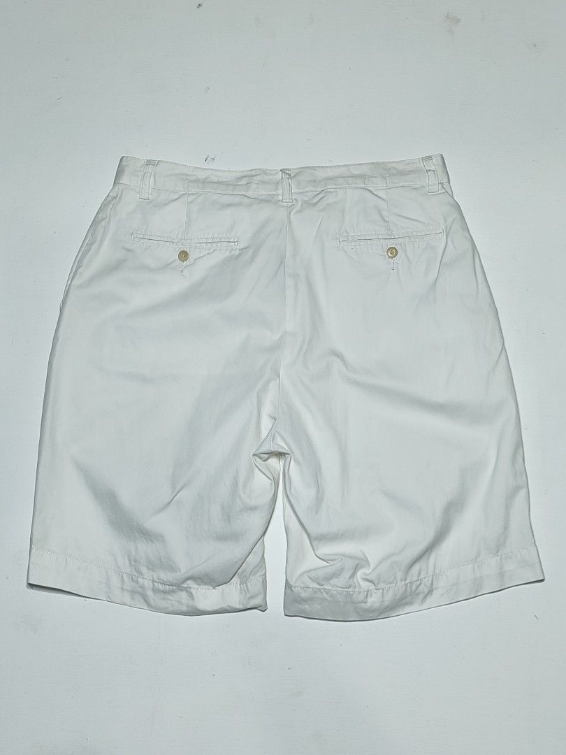 RALPH LAUREN GOLF SHORT (Category: Shorts) located in Tumauini. Submitted by znernatpiece (Listing ID 1469191265, Image 2). Description: RL GOLF CHINO SHORT Excellent condition No issue Actual dimensions on pictures +sf.