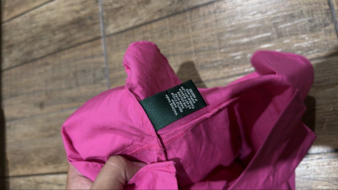 RALPH LAUREN PINK POLO (Category: Shirts) located in Manila. Submitted by urban-vintage_2 (Listing ID 1469326428, Image 3). Description: ISSUE: NONE (NEED WASH) MOP :GCASH (NO COD) SHIP VIA: LALAMOVE & J&T LOCATION: PASIG CITY LENGTH: 22 WIDTH : 18.