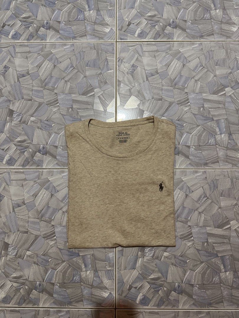 RALPH LAUREN TEE SHIRTS (Category: Tshirts & Polo Shirts ) located in Argao. Submitted by janmaning-0624l95 (Listing ID 1469198683, Image 1). Description: RALPH LAUREN TEE SIZE XL DIMES 23.5 x 29 EXCELLENT CONDITION NO ISSUE 1,250 plus sf Location Argao Cebu Province.