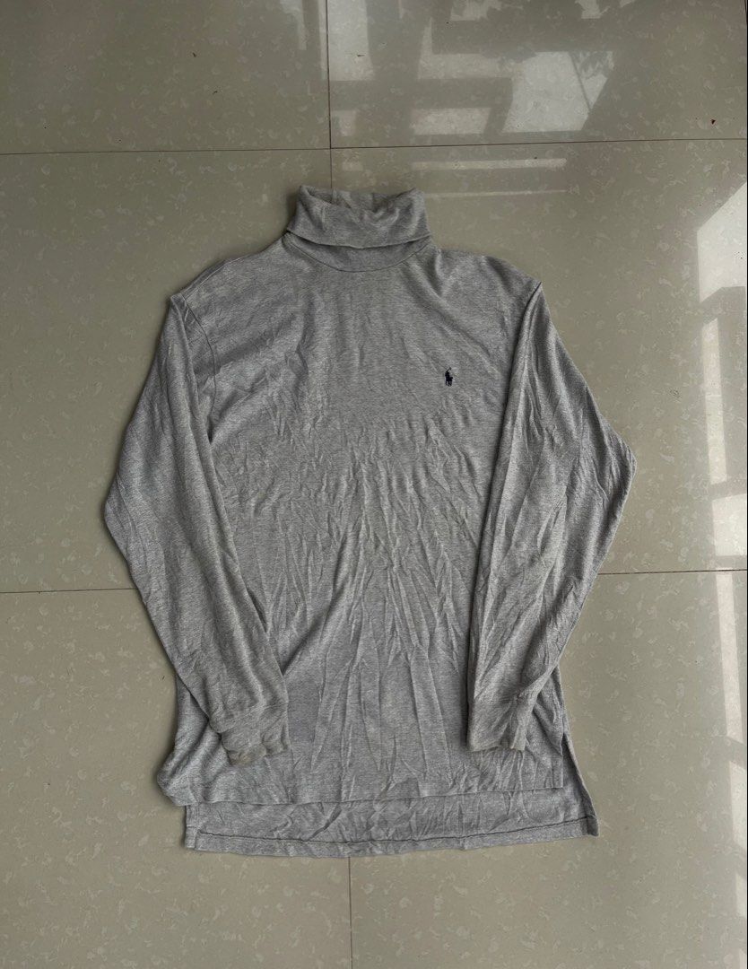 Ralph Lauren Turtle Neck (Category: Hoodies) located in Leyte. Submitted by jaybee_parel19 (Listing ID 1469286671, Image 1). Description: Ralph Lauren 22x29.5,32 Complete tags Color rate: 9.5/10 No issue Excellent Condition Dm📩📩📩.