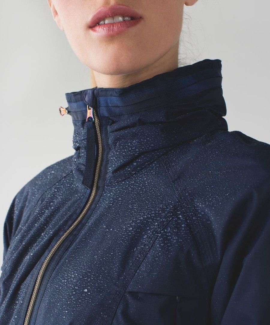 [Rare] Authentic Lululemon Fo Drizzle Waterproof Rain Jacket – Deep Navy (Size 6) (Category: Coats, Jackets and Outerwear) located in Gapan. Submitted by lovelypreloved1497 (Listing ID 1469237922, Image 3). Description: [Rare] Authentic Lululemon Fo Drizzle Waterproof Rain Jacket – Deep Navy (Size 6) 📝 Product Description Condition: [Insert condition here, e.g., Excellent Used Condition / Pristine] Brand: Lululemon Athletica Style: Fo Drizzle Ja
