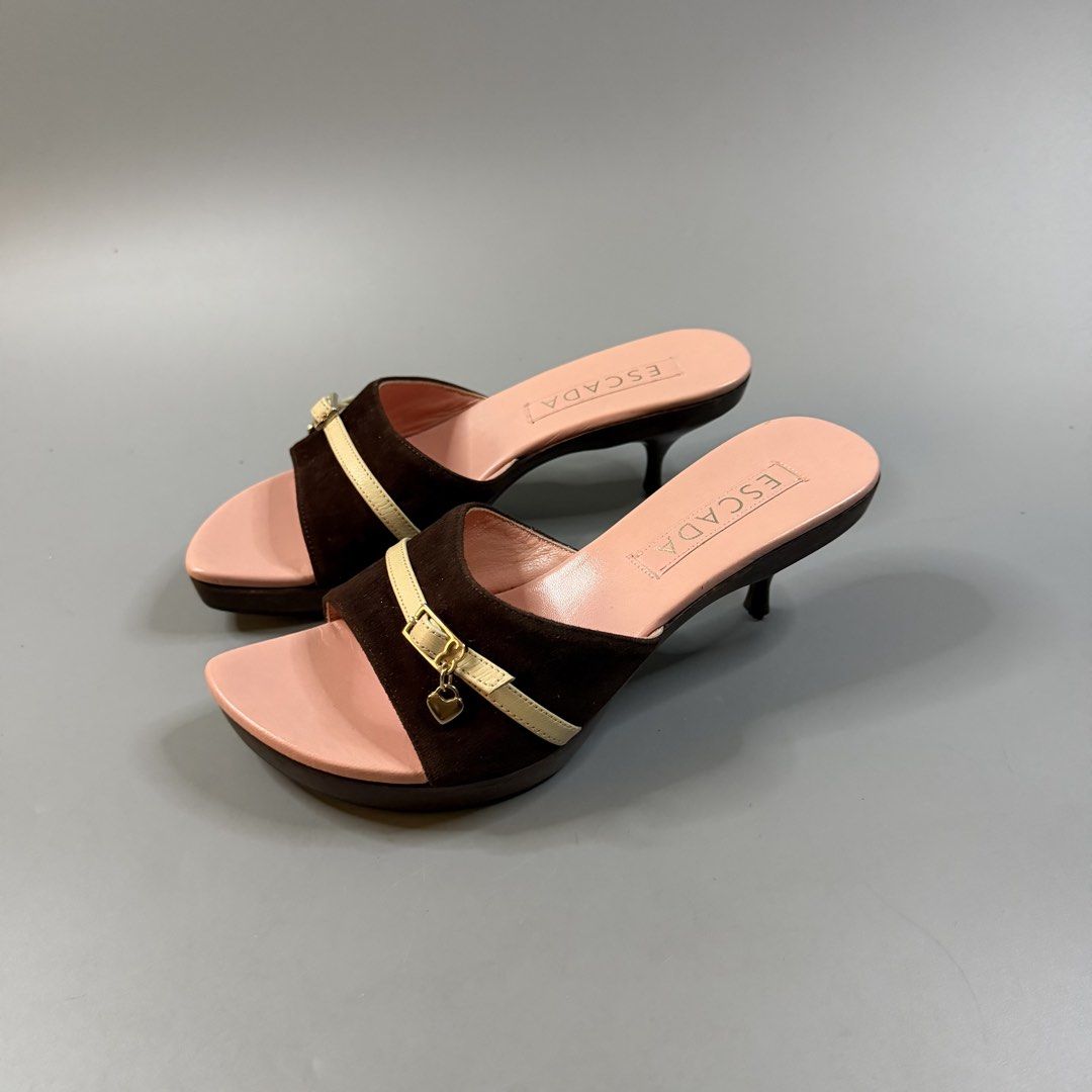 (Rare) Escada - Suede Heeled Heart Charms (Category: Sandals) located in Paranaque City. Submitted by millennial_goodz (Listing ID 1469294577, Image 3). Description: WTS (Rare) Escada - Suede Heeled Heart Charms Size 36 Excellent condition Flaw: Heelpoint needs replace only Authentic, pair only DM.