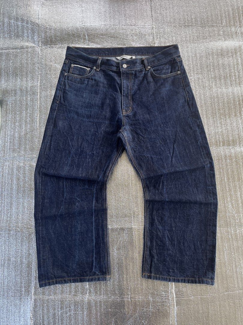 RAW INDIGO SELVEDGE (Category: Jeans) located in Panabo. Submitted by vrail (Listing ID 1469164987, Image 2). Description: UNIFORM BRIDGE RAW INDIGO SELVEDGE W 38 L 38.3 T 14.5 H 10.1.