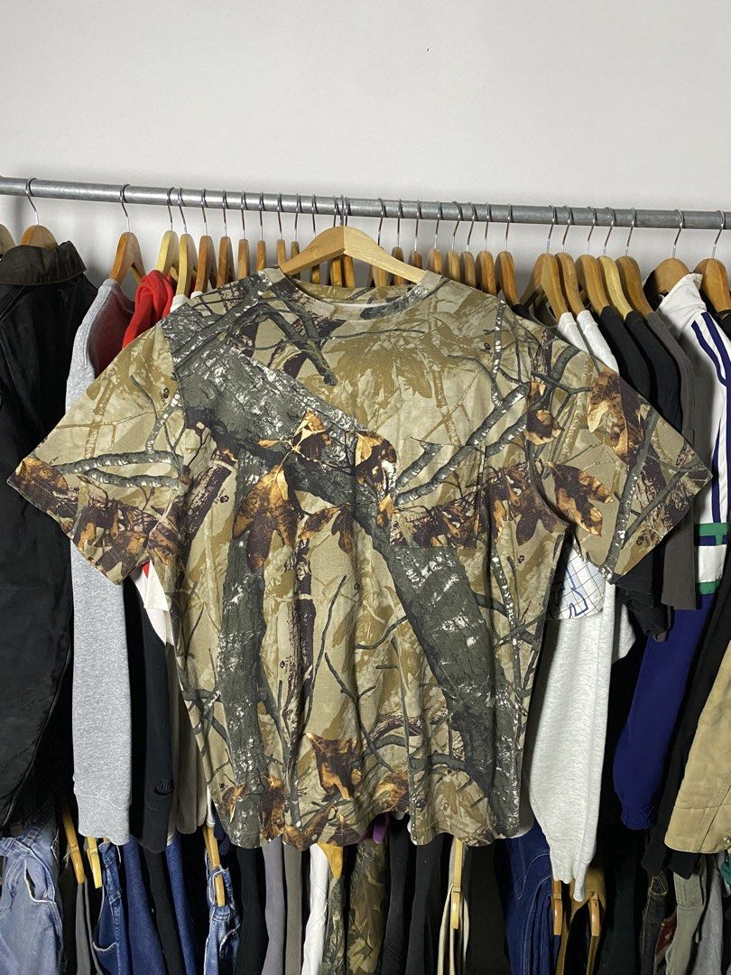 Realtree outfitters shirt (Category: Formal Shirts) located in Trece Martires City. Submitted by ridgeridethrift (Listing ID 1469343412, Image 1). Description: Width- 25 Length - 32 .