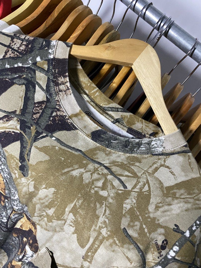 Realtree outfitters shirt (Category: Formal Shirts) located in Trece Martires City. Submitted by ridgeridethrift (Listing ID 1469343412, Image 3). Description: Width- 25 Length - 32 .