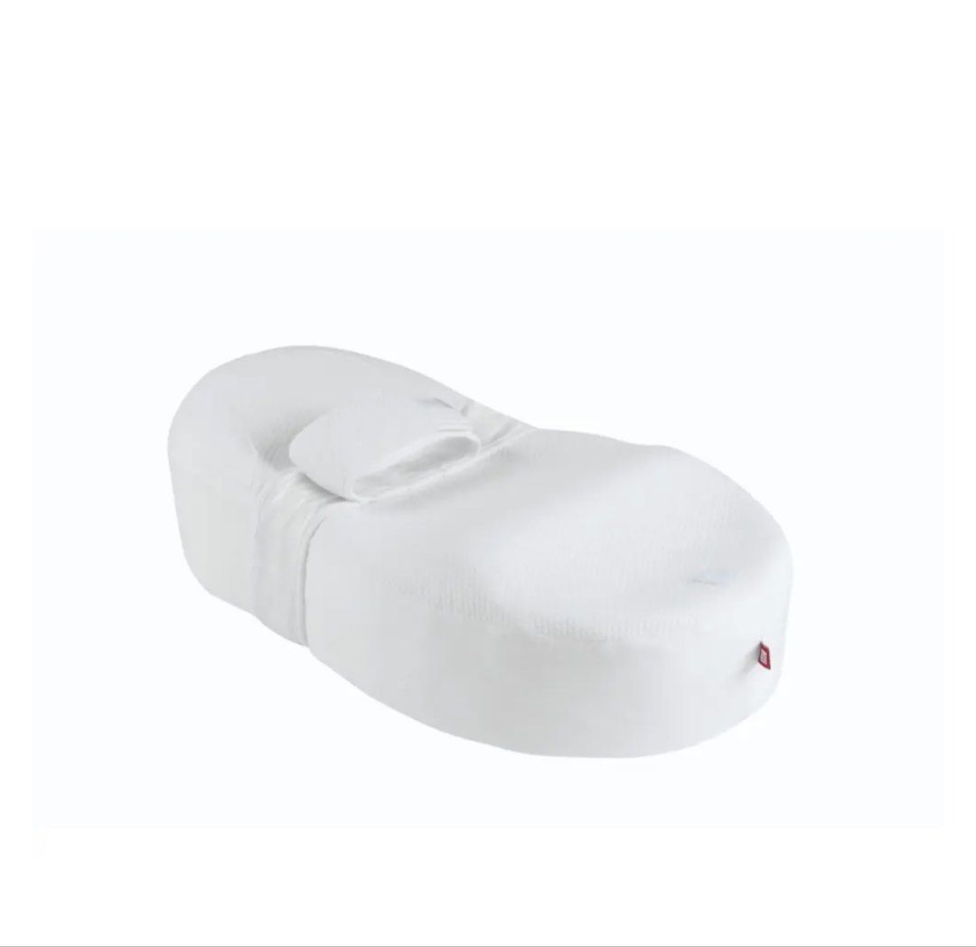 Red Castle Cocoonababy Sleep Environment (Category: Cots & Cribs) located in Quezon City. Submitted by KRC07 (Listing ID 1469053601, Image 2). Description: - First two photos for reference only - Authentic Red Castle Cocoonababy (Made in France) - Used only once - Comes in original protective packaging bag - Developed with hospital professionals for newborn safety - Improves sleep quality and duration - Reduces acid reflux and the startle reflex 