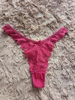 (Category: ) located in . Submitted by whimsical.fairy (Listing ID 1469357674, Image 1). Description: .