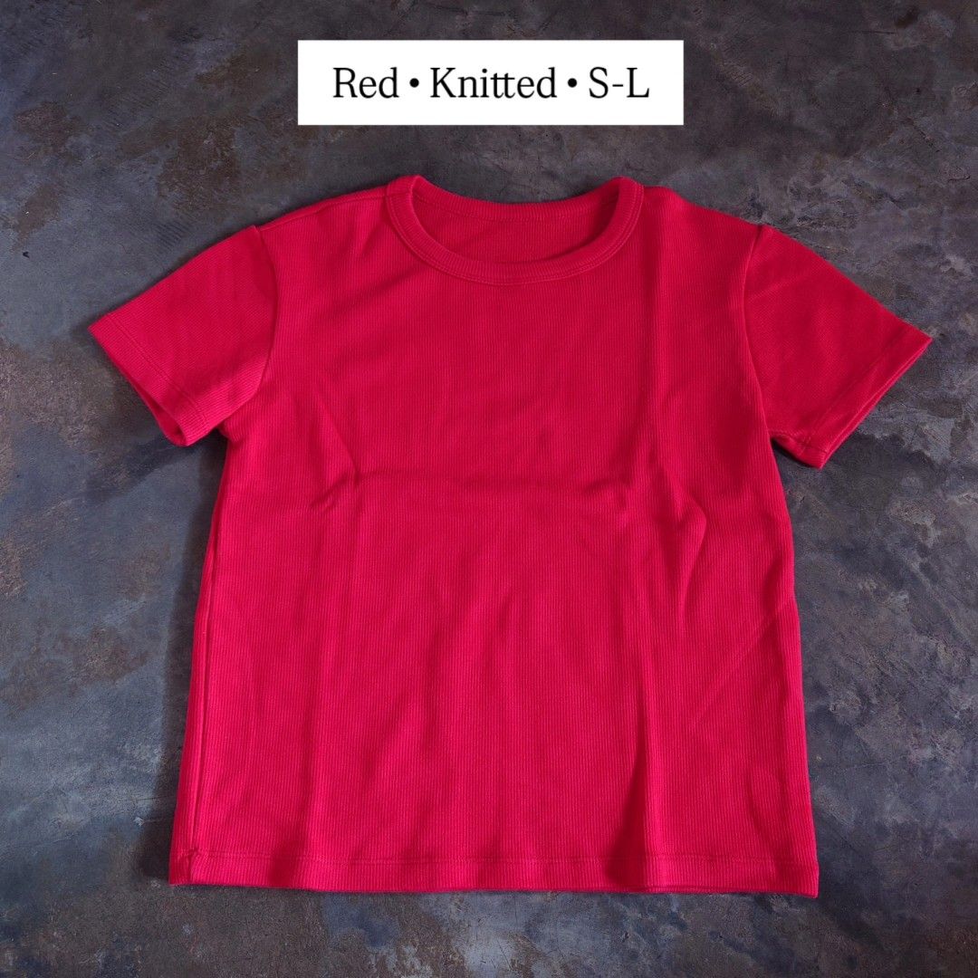 Red Knitted T-Shirt S-L (Category: Shirts) located in Diffun. Submitted by declutteredbyJill (Listing ID 1469234076, Image 1). Description: - Color: Red - Material: Stretchy ribbed knit fabric - Fit: Comfortably fits sizes S to L - Design: Round neckline, short sleeves, and straight hemline - Style: Versatile everyday basic, pairs easily with jeans or skirts.
