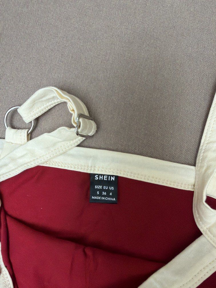 Red Shein Cropped Top Sleeveless (Category: Sleeveless) located in Las Pinas. Submitted by thealyssacloset (Listing ID 1469220203, Image 3). Description: .