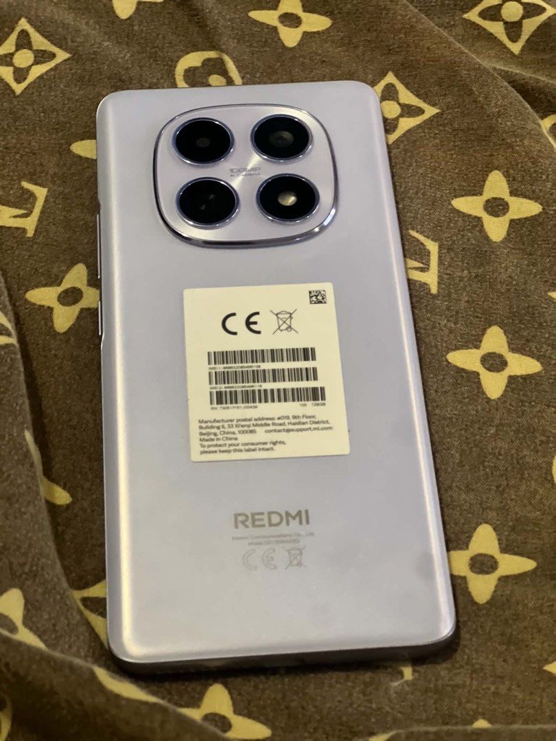 Redmi Note15 For Sale (Category: Xiaomi) located in Taguig. Submitted by ricamaepay22147 (Listing ID 1469307376, Image 2). Description: Redmi note 15 8/128 Rush sale or swap sa lower unit add cash no issue lady owned not a gaming phone mostly use for cash in cash out Rfs Need funds nasira motor .