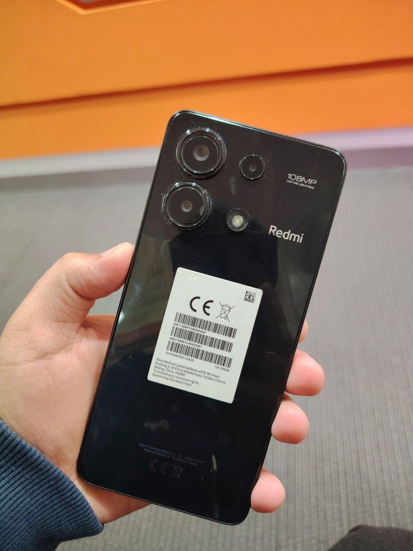 Redmi Note 13 | 4G (Category: Xiaomi) located in Makati City. Submitted by messiahsabejon329 (Listing ID 1469378133, Image 2). Description: Redmi Note 13 | 4G 8GB + 4GB RAM 265GB ROM 2024 Acquired Personal use only Bata ang gumamit so walang damage Slightly negotiable.