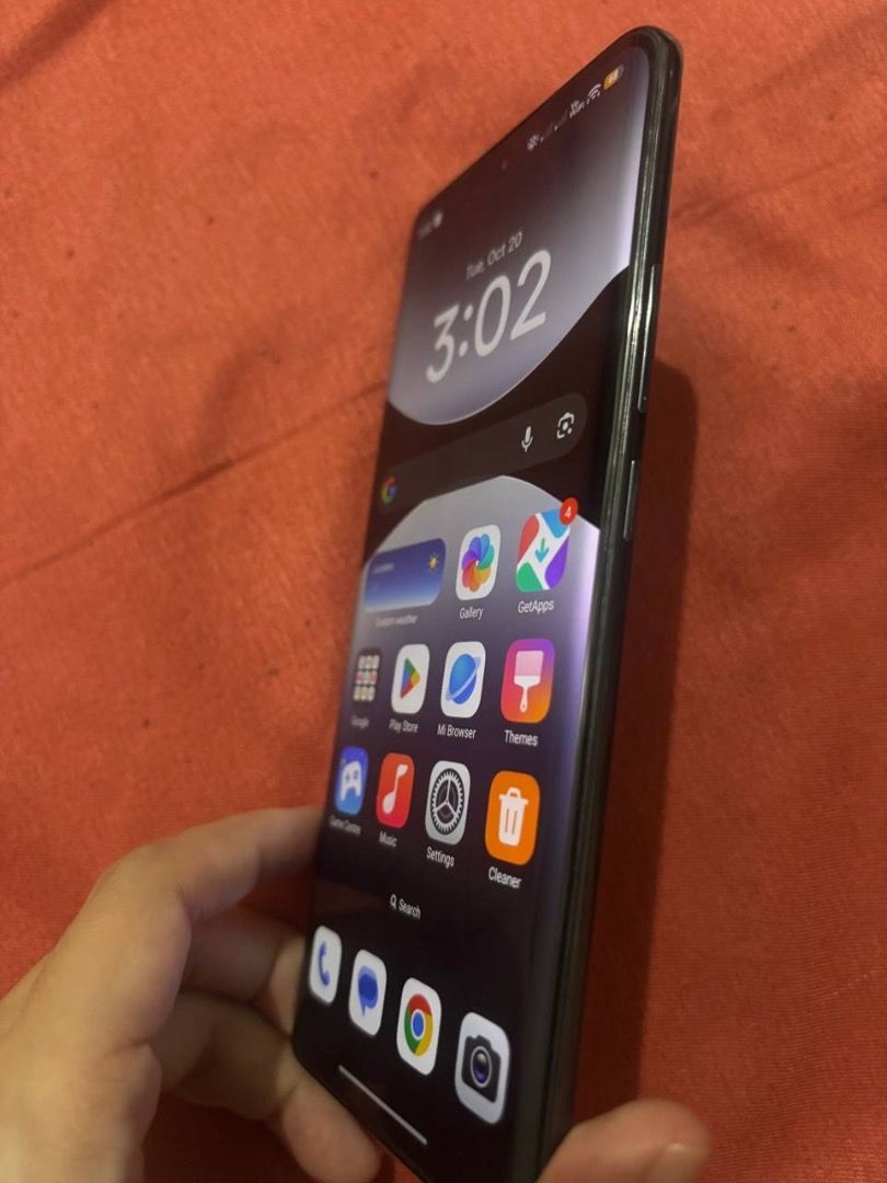 Redmi Note 14 Pro 5G (Category: Xiaomi) located in Taguig. Submitted by vashtardo (Listing ID 1469221977, Image 3). Description: 8GB + 8GB RAM, 256GB SSD UNIT ONLY.
