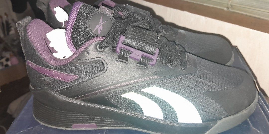 Reebok pr lifting 3 black 7 us men (Category: Sneakers) located in Manila. Submitted by dreamweaver25 (Listing ID 1469336765, Image 2). Description: brand new orig reebok pr lifter 3 black 7 us men.