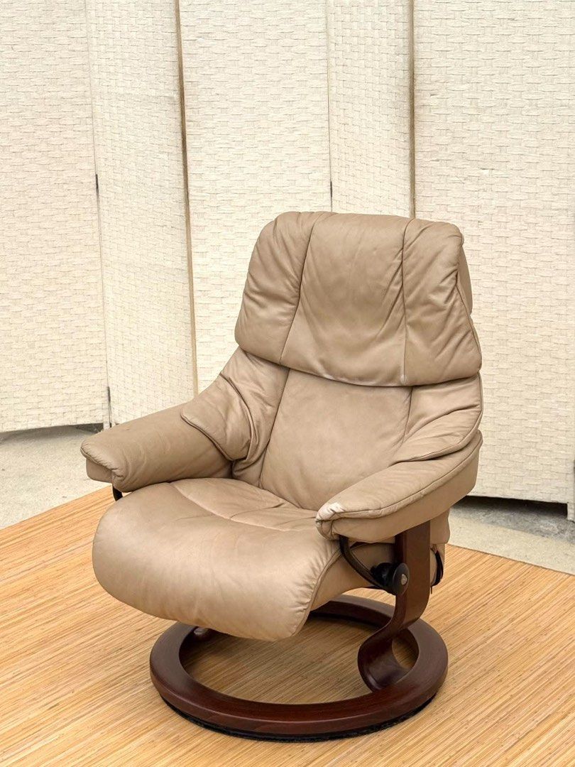 Relaxing Chair (Category: Chairs) located in Manila. Submitted by justinlei.103 (Listing ID 1469275202, Image 3). Description: JAPAN SURPLUS EKORNES RELAXING CHAIR IN GOOD CONDITION SIZE: 16H x 31L x 26W inches.