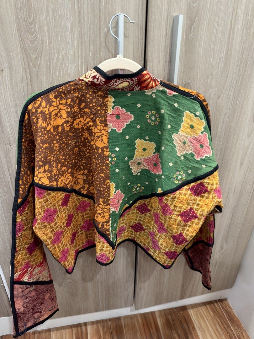 Reversible Patchwork Lightweight Kantha Jacket (BRAND NEW) (Category: Coats, Jackets and Outerwear) located in Taguig. Submitted by s_tl24 (Listing ID 1469186520, Image 3). Description: Made in India Reversible. Brand new.