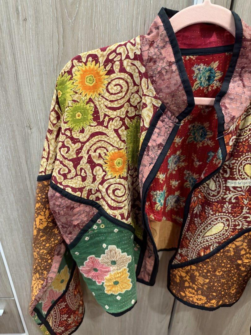Reversible Patchwork Lightweight Kantha Jacket (BRAND NEW) (Category: Coats, Jackets and Outerwear) located in Taguig. Submitted by s_tl24 (Listing ID 1469186747, Image 2). Description: Made in India Brand New. Reversible.