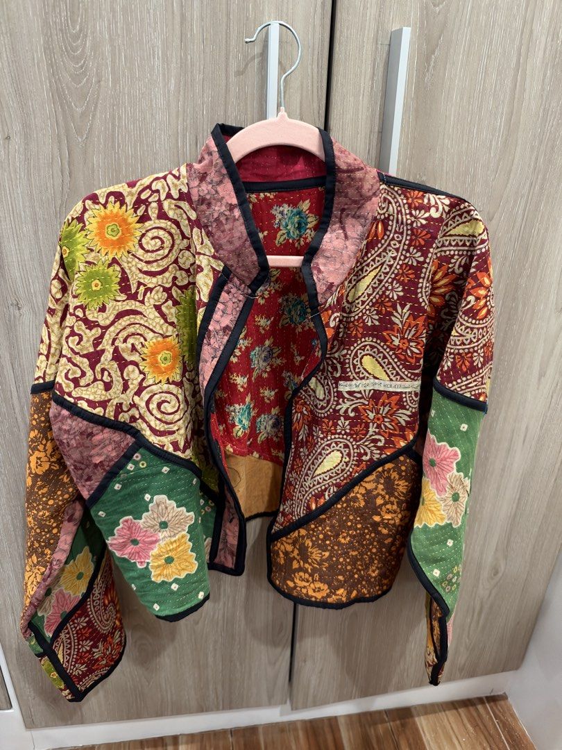 Reversible Patchwork Lightweight Kantha Jacket (BRAND NEW) (Category: Coats, Jackets and Outerwear) located in Taguig. Submitted by s_tl24 (Listing ID 1469186747, Image 1). Description: Made in India Brand New. Reversible.