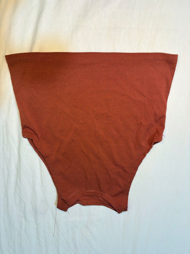 Ribbed Brown Crop Top & White Ruched Crop Top Bundle (Category: Sleeveless) located in Manila. Submitted by thriftwithgem (Listing ID 1469255489, Image 1). Description: - Set of 2 trendy crop tops - Top 1: Ribbed brown high neck design - Top 2: White with short puff sleeves and ruched front detail - Easy to style with high-waisted jeans, shorts, or skirts - Perfect for casual daily wear, dates, or hangouts - Selling as a bundle.