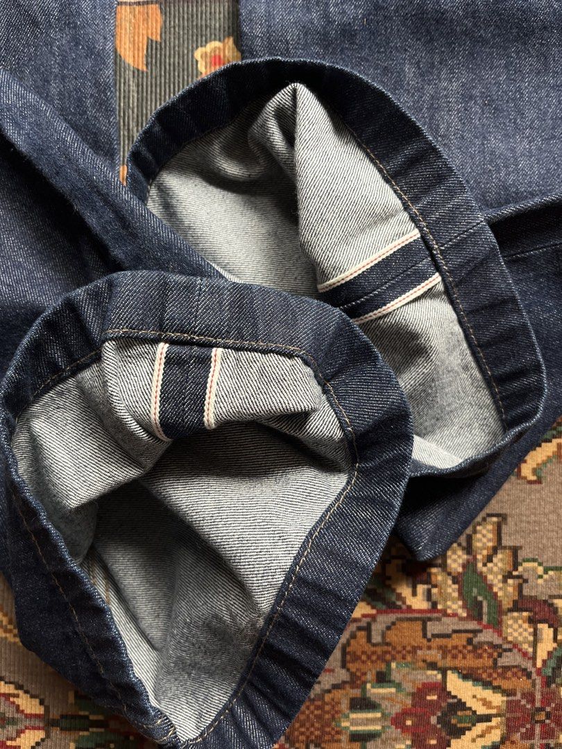 Rick Owens Darkshadow Selvedge Denim (Category: Jeans) located in Baguio. Submitted by whatthestore (Listing ID 1469213688, Image 2). Description: 32” Waist.