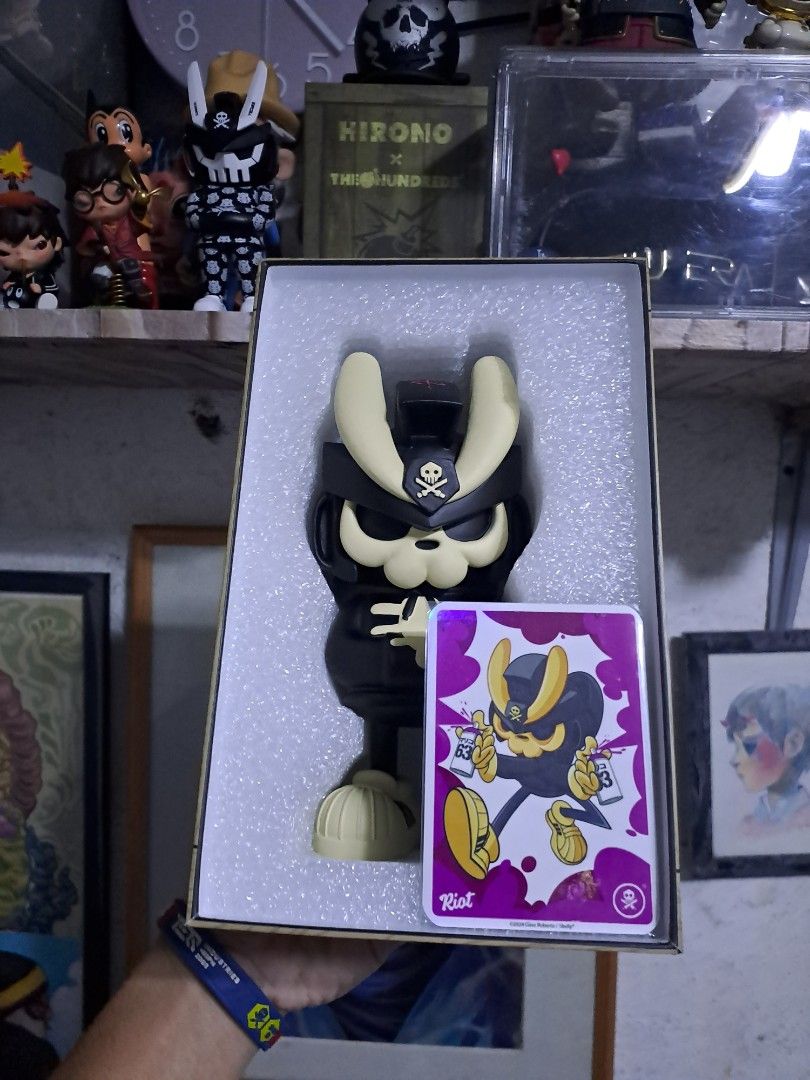 Rioteq by Quiccs x Gino Roberto (Category: Designer & Blind Box Toys) located in Makati City. Submitted by aizen15 (Listing ID 1469340257, Image 3). Description: For Sale: RioTeq. (56/63) By Quiccs x Gino Roberto 9500 Complete No Issue Gcash/Eastwest Lalamove/Grab/J&T/LBC.