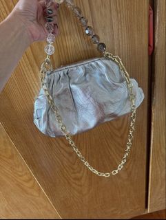 （分類：）位於 。 由 chanelady 提交（商品編號 1469280858，圖片 1）。簡介： 。