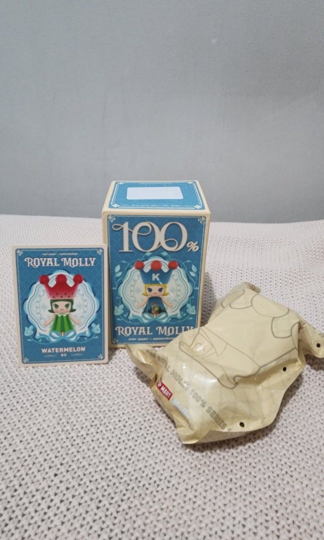 Royal Molly 100% Watermelon (Category: Designer & Blind Box Toys) located in Quezon City. Submitted by nhingking (Listing ID 1469318908, Image 2). Description: Royal Molly 100% Watermelon • Sealed foil • Unsealed Box Bottom (to check card only) Gcash/BPI J&T/Lalamove Quezon City.