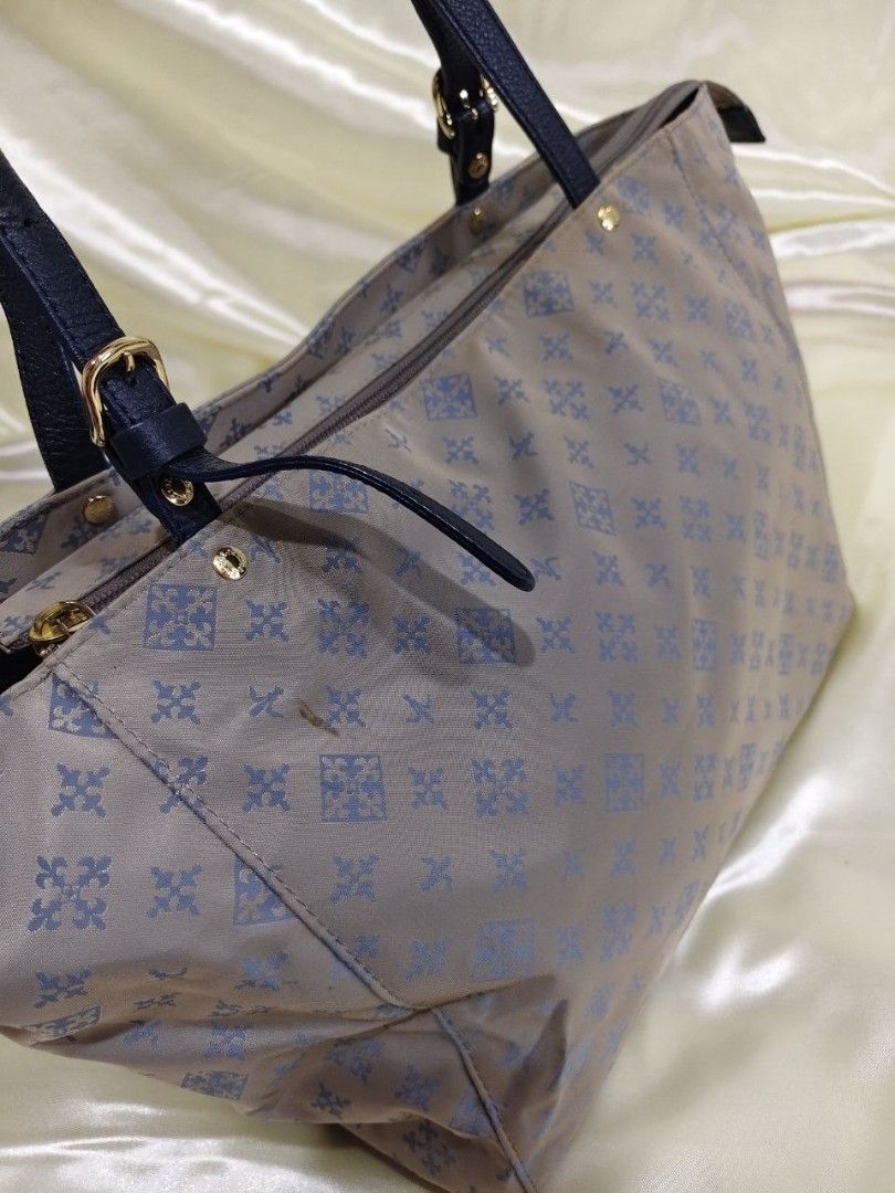 RUSSET TOTE BAG 17/10" (Category: Tote Bags) located in Gamu. Submitted by 2022bagsbunny (Listing ID 1469191104, Image 2). Description: .