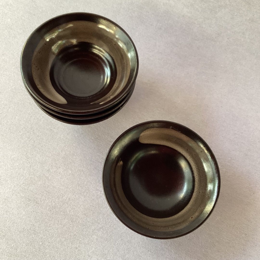 Rustic Japanese Stoneware Condiment Saucers (Category: Dinnerware & Cutlery) located in Davao. Submitted by eclectic1925 (Listing ID 1469351112, Image 1). Description: Php120 all 4 Rustic Japanese Stoneware Condiment Saucers H: 1.3 inches L: 3.3 inches Please REVIEW PHOTOS We use 100% repurposed packaging materials SF starts at Php70 via Flash Express First to pay.