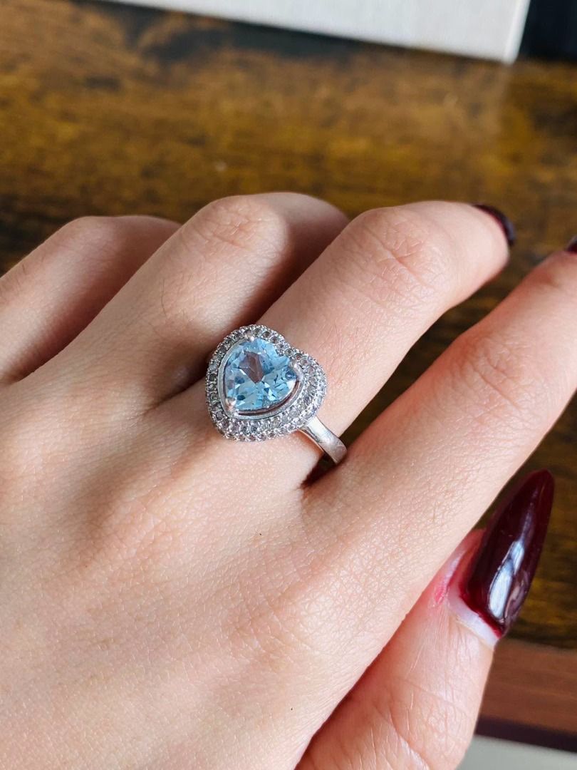 S7 Vintage Blue Heart Gem Silver Ring (Category: Rings) located in Baguio. Submitted by asna_taku (Listing ID 1469261461, Image 3). Description: 💙 Vintage Blue Heart Gem Silver Ring 💍✨ Add a touch of elegance and timeless charm to your jewelry collection with this beautiful vintage-inspired heart ring! 💖 Featuring a sparkling heart-shaped blue gemstone surrounded by shimmering accent stones, this ring is perfect for those who love classic, rom