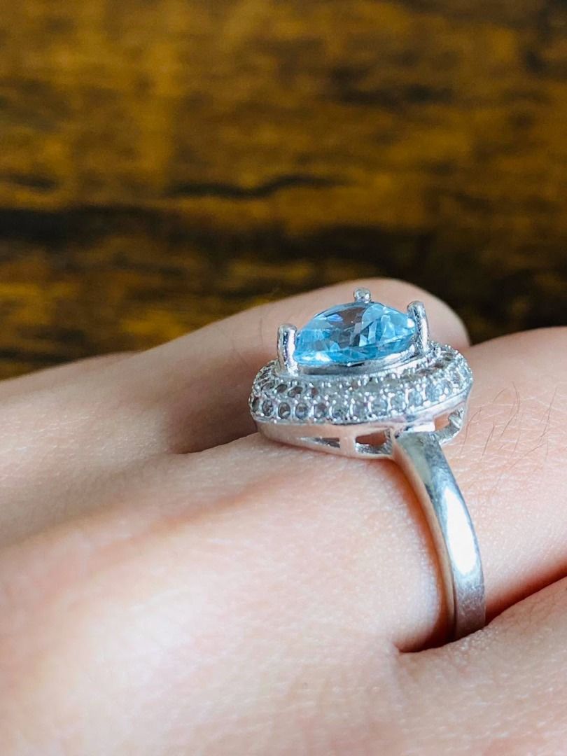 S7 Vintage Blue Heart Gem Silver Ring (Category: Rings) located in Baguio. Submitted by asna_taku (Listing ID 1469261461, Image 2). Description: 💙 Vintage Blue Heart Gem Silver Ring 💍✨ Add a touch of elegance and timeless charm to your jewelry collection with this beautiful vintage-inspired heart ring! 💖 Featuring a sparkling heart-shaped blue gemstone surrounded by shimmering accent stones, this ring is perfect for those who love classic, rom